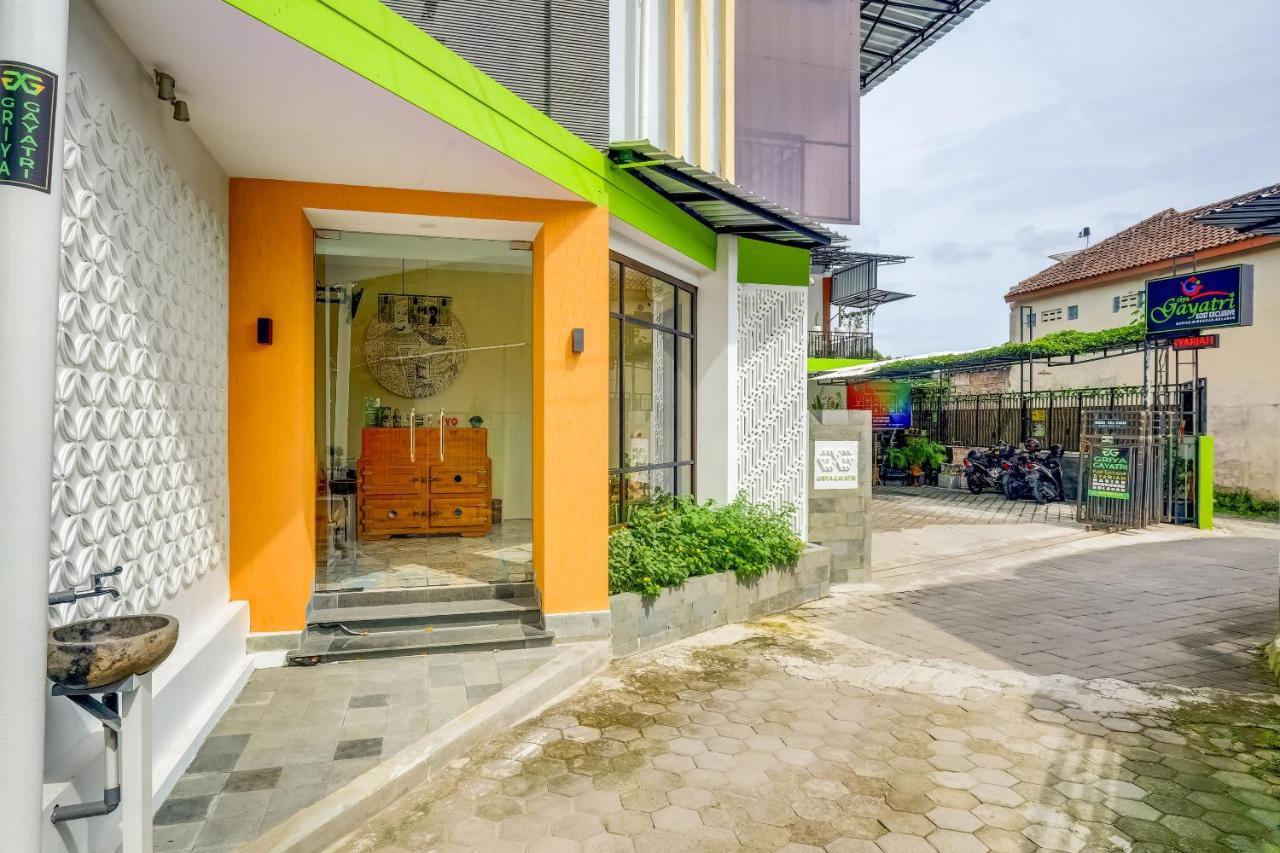 Hotel Super Oyo 3496 Griya Gayatri Syariah Melati Exterior foto