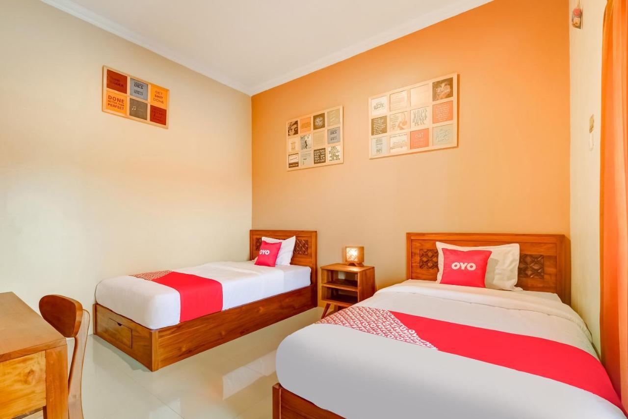 Hotel Super Oyo 3496 Griya Gayatri Syariah Melati Exterior foto