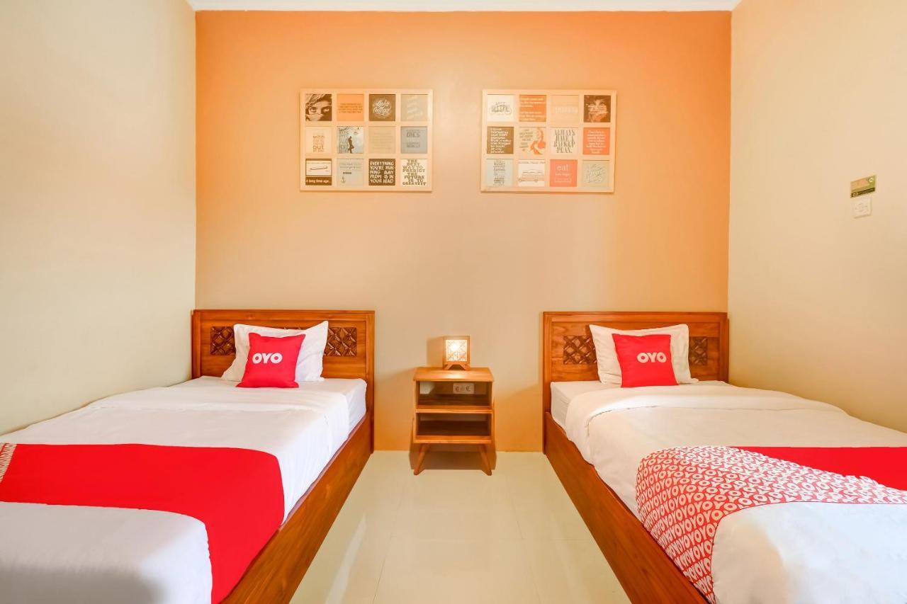 Hotel Super Oyo 3496 Griya Gayatri Syariah Melati Exterior foto
